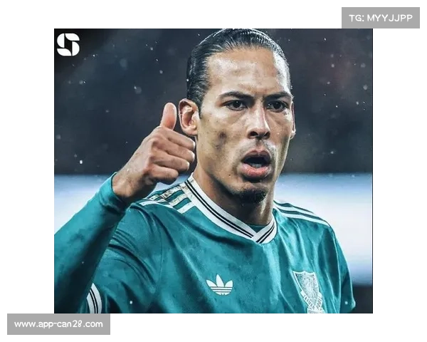 范戴克214次对抗成功率75.7%,当选英超二月最佳后卫 范戴克214次对抗成功率75.7%,当选英超二月最佳后卫